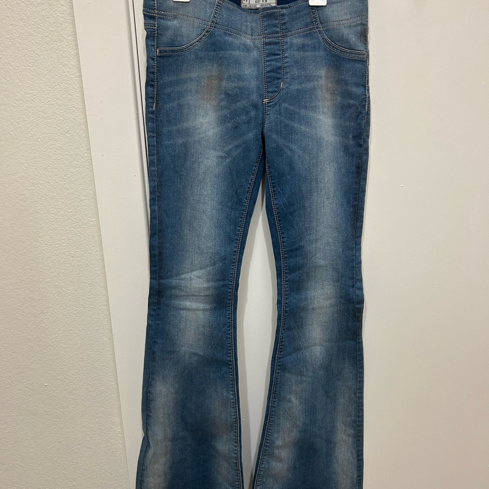 Free People Women's Flare Jeans in Faded Blue